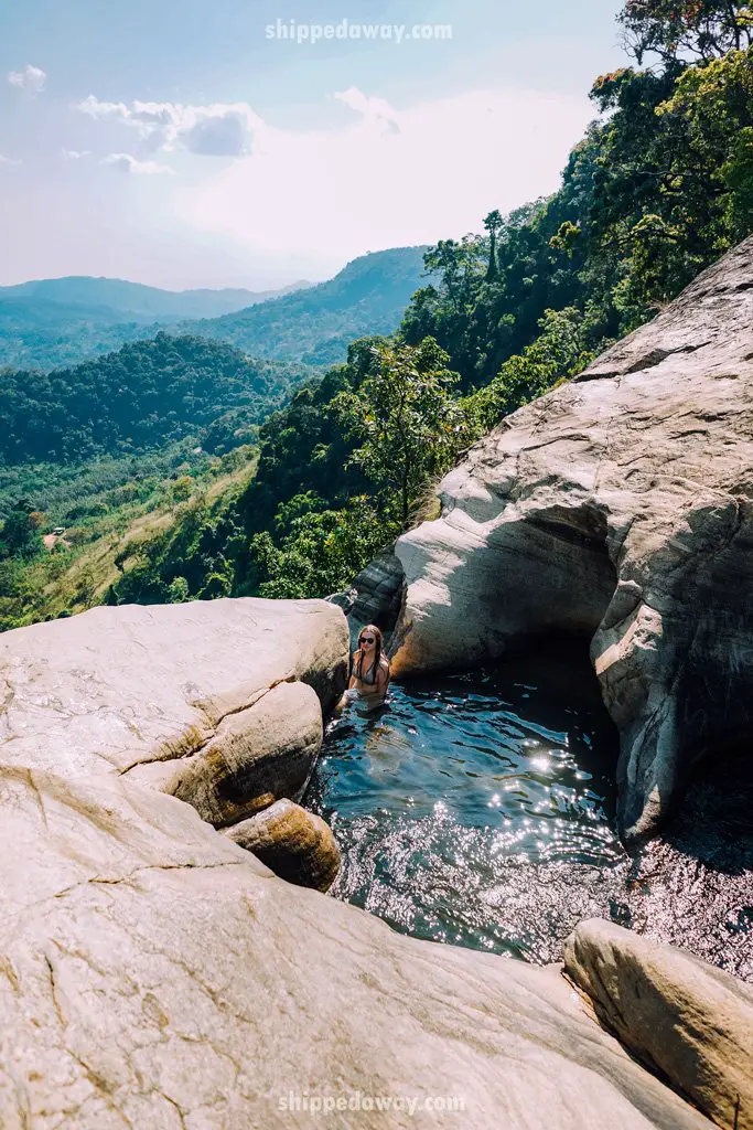 Diyaluma Falls in Sri Lanka